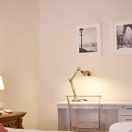 Careggi Comfy Apartment Florence